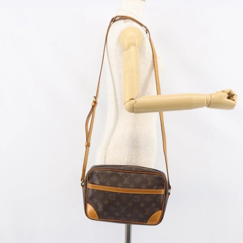 LOUIS VUITTON Monogram Trocadero 27 Shoulder Bag M51274 LV Auth ep12273